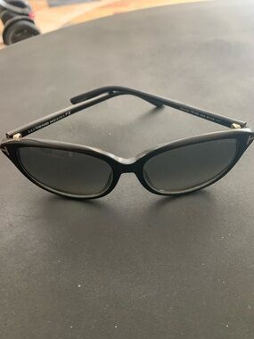 Tom Ford Black Cats Eye Sunglasses Karmen TF 329